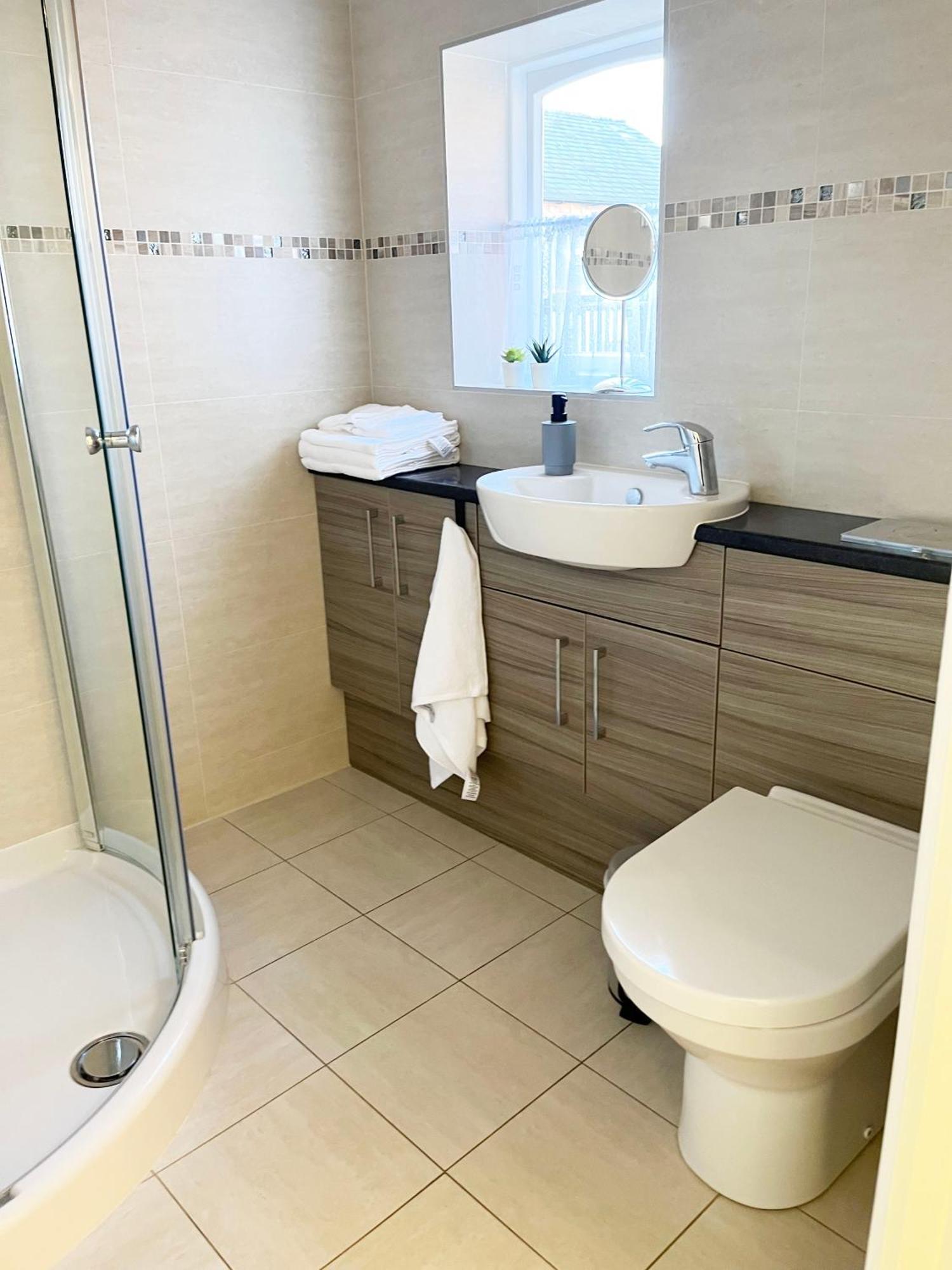 Traditional 2 Bedroom Cottage Stratford-upon-Avon Bagian luar foto