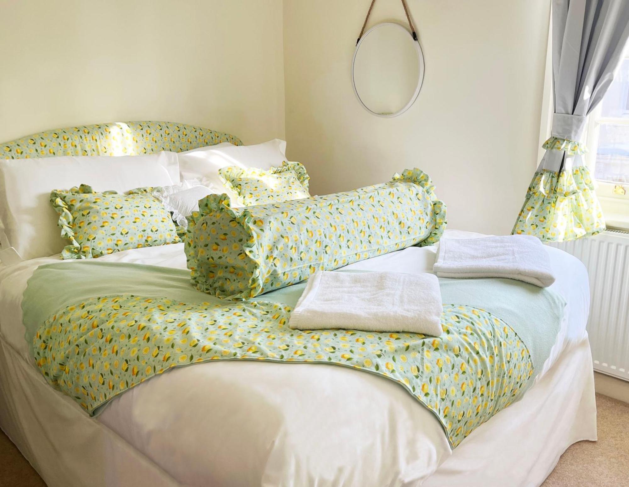 Traditional 2 Bedroom Cottage Stratford-upon-Avon Bagian luar foto